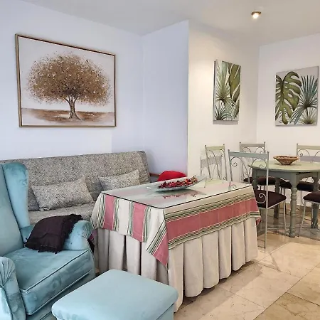 Apartamento Plaza Del Moreno アパート